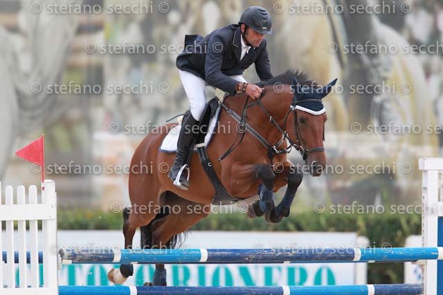 AMADESSI_INDOR_GIO CAV 2011_SS3_9697.jpg